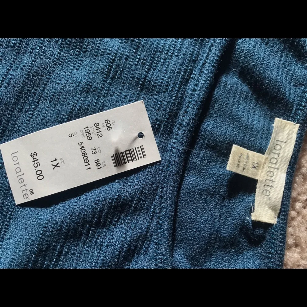 Loralette by Avenue Teal Blouse - Picture 4 of 6